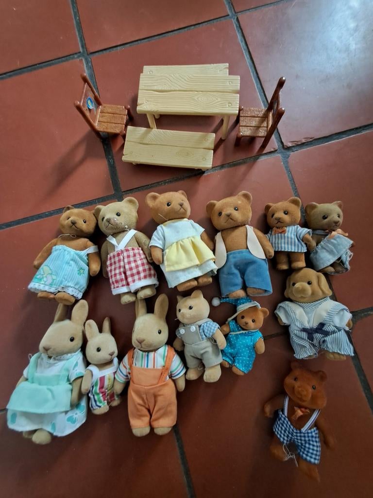 Grote set oude Sylvanian Families figuren en meubels, Ophalen, Gebruikt, Jongen of Meisje