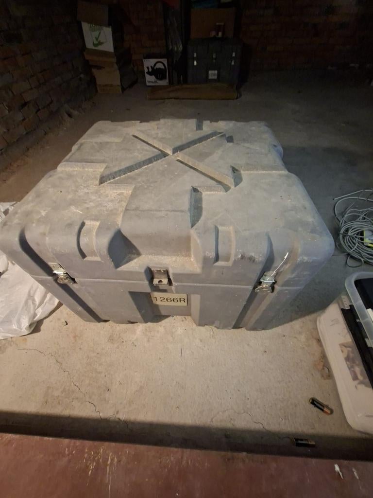 Robuuste transportkist / opbergkist - Grijs, Huis en Inrichting, Woonaccessoires | Kisten, Gebruikt, Kunststof, Metaal, Ophalen