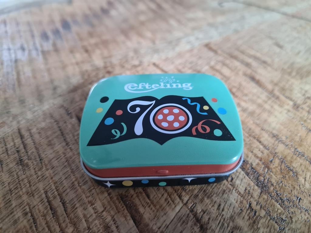 Efteling 70 jaar blikje, Verzamelen, Ophalen of Verzenden, Zo goed als nieuw, Gebruiksvoorwerp
