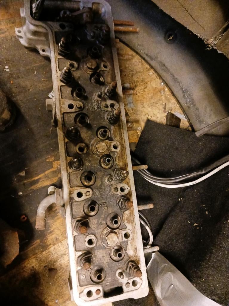 Cilinderkop w108 merceders 6 cylinder, Auto-onderdelen, Ophalen of Verzenden, Gebruikt, Opel