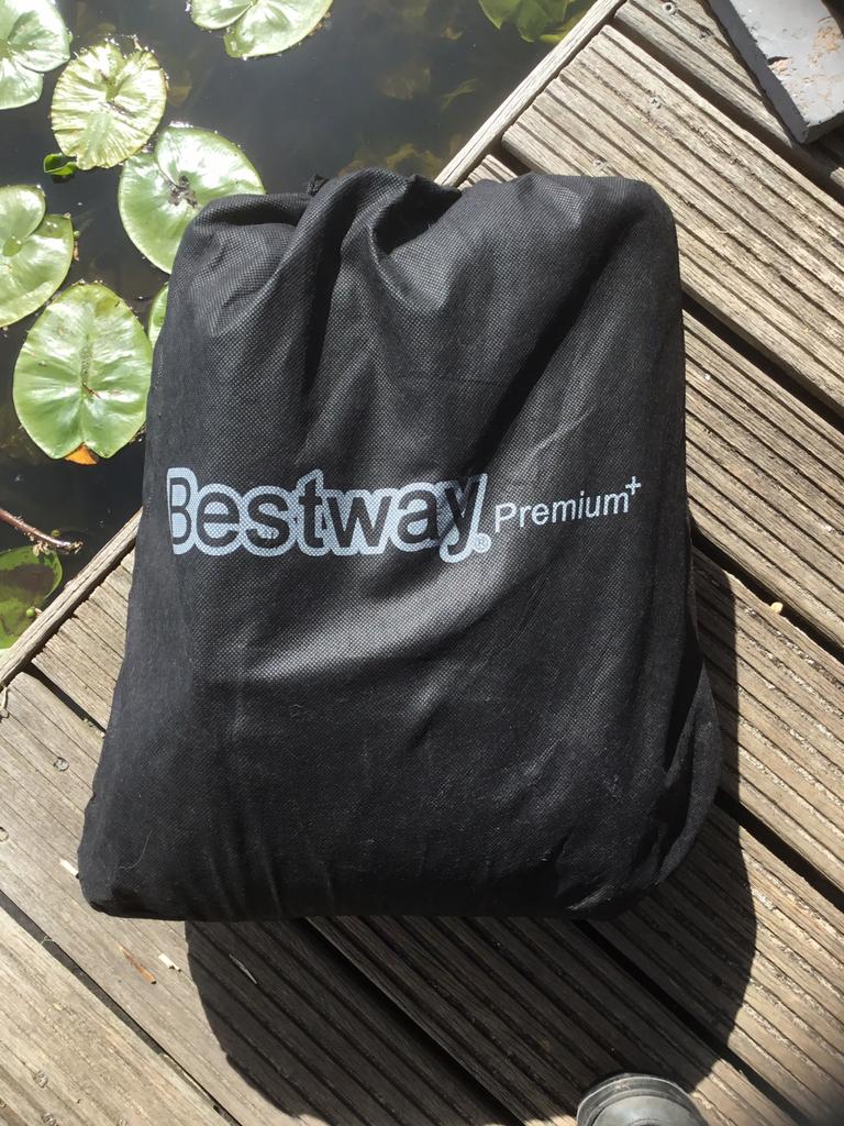 Luchtbed. Bestway premium, Caravans en Kamperen, Ophalen, Ingebouwde pomp, Gebruikt, 2-persoons