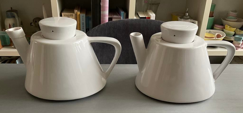 2x vintage witte Ikea Varme theepot, Huis en Inrichting, Keuken | Servies, Overige typen, Ophalen of Verzenden, Zo goed als nieuw