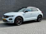 Volkswagen T-Roc 1.5 TSI 150pk DSG R LINE ALLE OPTIES!, 1498 cc, 4 cilinders, Leder en Stof, Wit