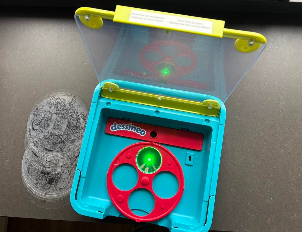 Dessineo jumbo tekentafel, Ophalen of Verzenden, Zo goed als nieuw, Ontdekken, Met licht