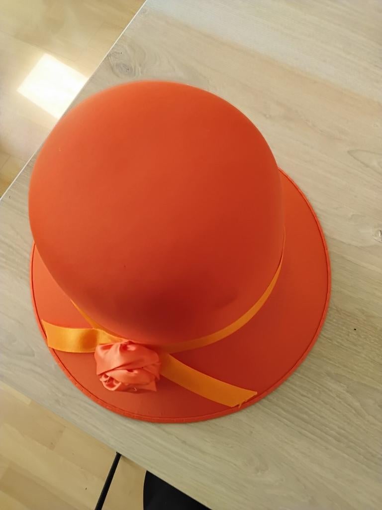 Oranjehoed vintage, Kinderen en Baby's, Kinderkleding | Petten en Hoeden, Ophalen, Zo goed als nieuw, Hoed