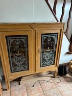 Vitrinekast met glazen wanden - Geel beige, Ophalen, Gebruikt, 100 tot 150 cm, 50 tot 100 cm