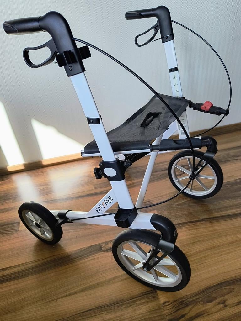 Explorer Outdoor lichtgewicht rollator met zitting, Ophalen, Lichtgewicht, Zo goed als nieuw