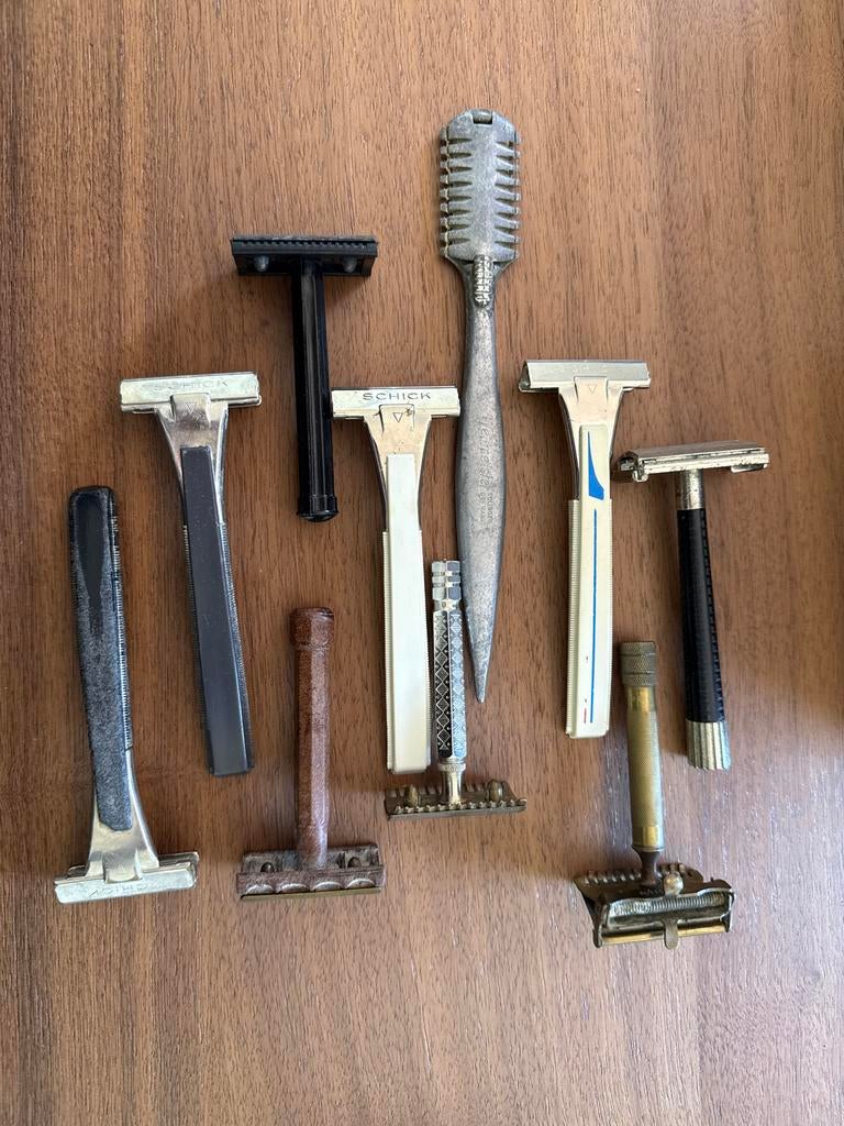 Lotje oude scheermessen - Vintage verzameling, Ophalen of Verzenden