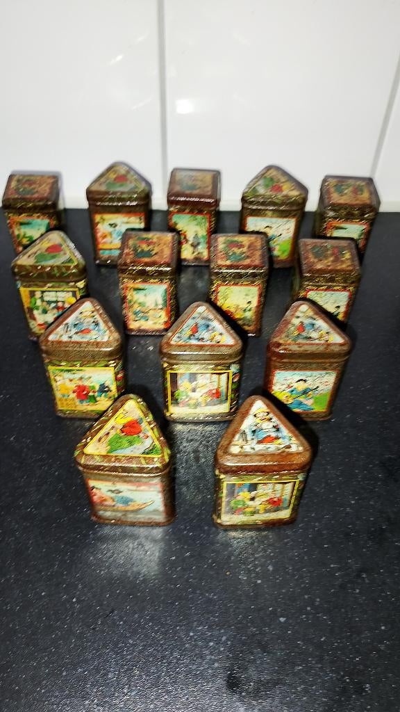 Antieke Aziatische miniatuur thee blikjes circa 1900, Verzamelen, Blikken, Ophalen of Verzenden, Gebruikt, Overige