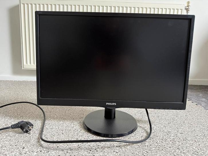 Philips 240V5Q 24 inch Full HD Monitor, Computers en Software, Monitoren, Gebruikt, 60 Hz of minder, DVI, Kantelbaar, LED, Full HD