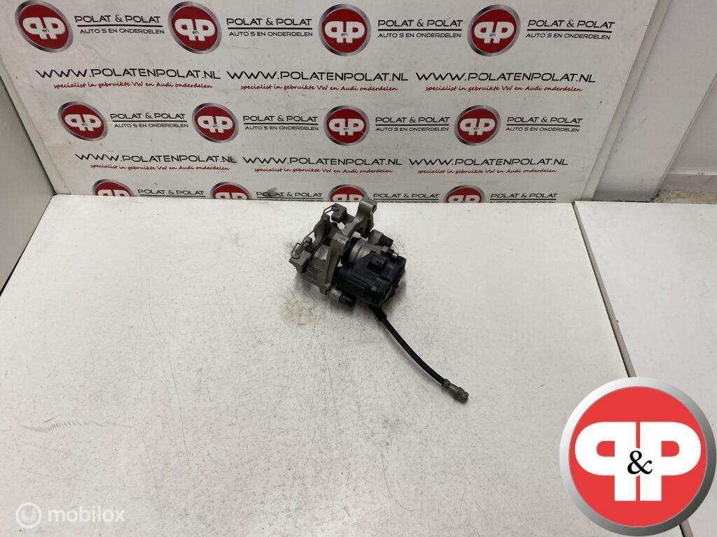 VW Passat 3G B8 Remklauw Rechts Achter 3Q0615406D