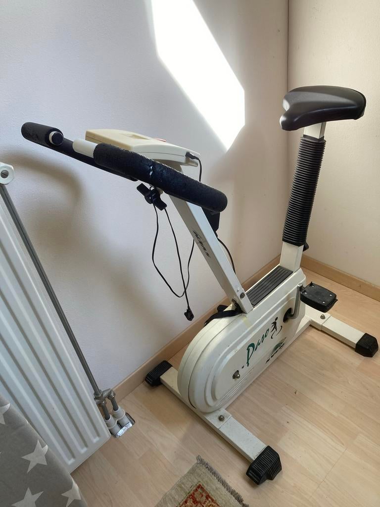 Hometrainer Sven Fit - Gebruikt, Ophalen, Gebruikt, Metaal, Benen