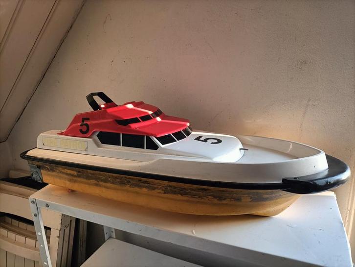 unieke Tornado Muntenboot, Hobby en Vrije tijd, Modelbouw | Boten en Schepen, Ophalen