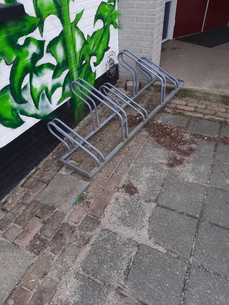 Fietsenrek voor 5 fietsen, Fietsen en Brommers, Fietsaccessoires | Fietsenrekken, Ophalen