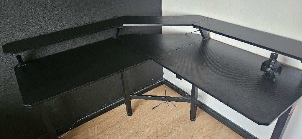 Bureau met ledverlichting, Huis en Inrichting, Bureaus, Ophalen, Gebruikt, Bureau