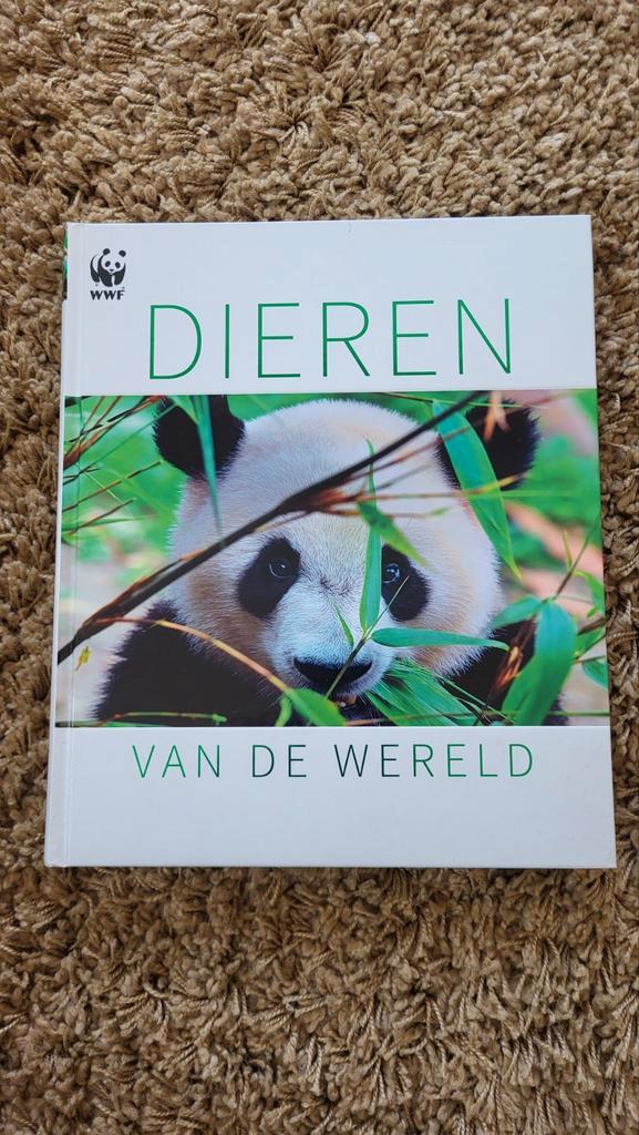 Dieren van de Wereld - WNF fotoboek (nieuwstaat), Boeken, Dieren en Huisdieren, Zo goed als nieuw, Overige diersoorten, Ophalen of Verzenden