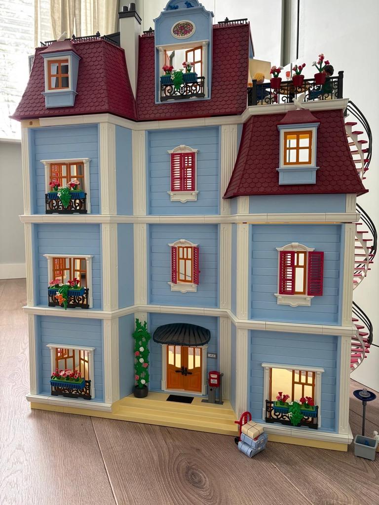 Playmobil Groot Herenhuis 70205 met extra meubels, Kinderen en Baby's, Speelgoed | Playmobil, Ophalen, Zo goed als nieuw, Complete set
