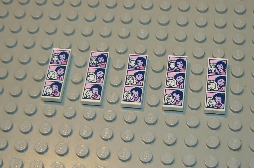 L1092 Tegels 1x3 wit met opdruk foto's 5 st., Ophalen of Verzenden, Nieuw, Losse stenen, Lego