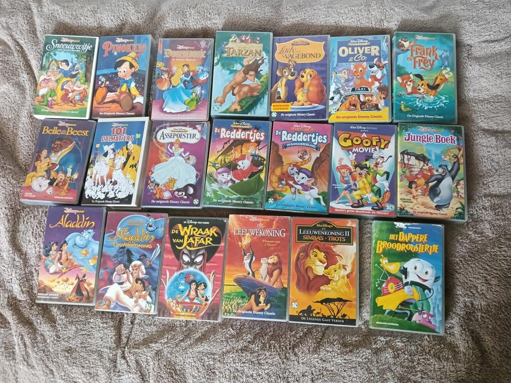 20 Disney videobanden, Alle leeftijden, Ophalen, Gebruikt