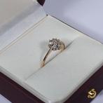 Gouden rozet ring met diamantjes, Ophalen of Verzenden, Zo goed als nieuw, 17 tot 18, Met edelsteen