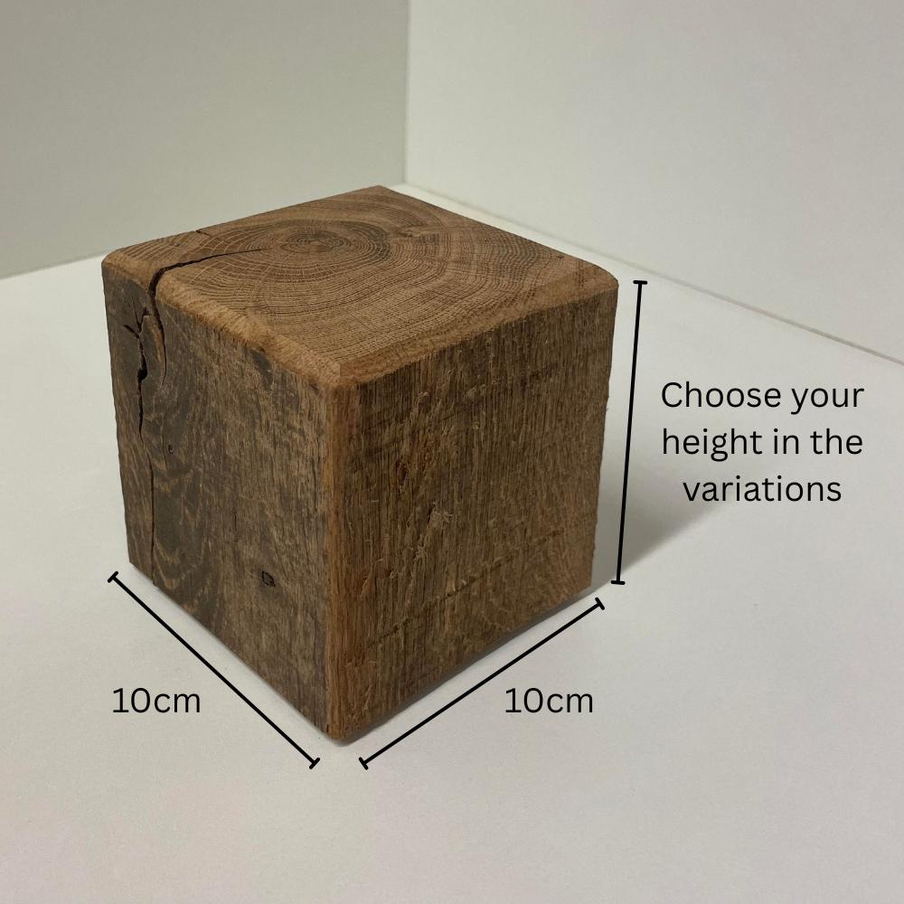 Handgemaakte winddroog eiken sokkels / zuilen – 10x10 cm, Huis en Inrichting, Woonaccessoires | Zuilen en Pilaren, Ophalen of Verzenden
