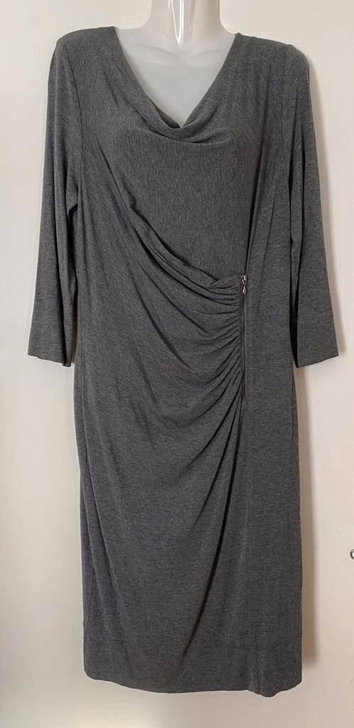 Phase Eight jurk maat 40/42 [v], Kleding | Dames, Jurken, Maat 42/44 (L), Ophalen of Verzenden, Zo goed als nieuw, Grijs