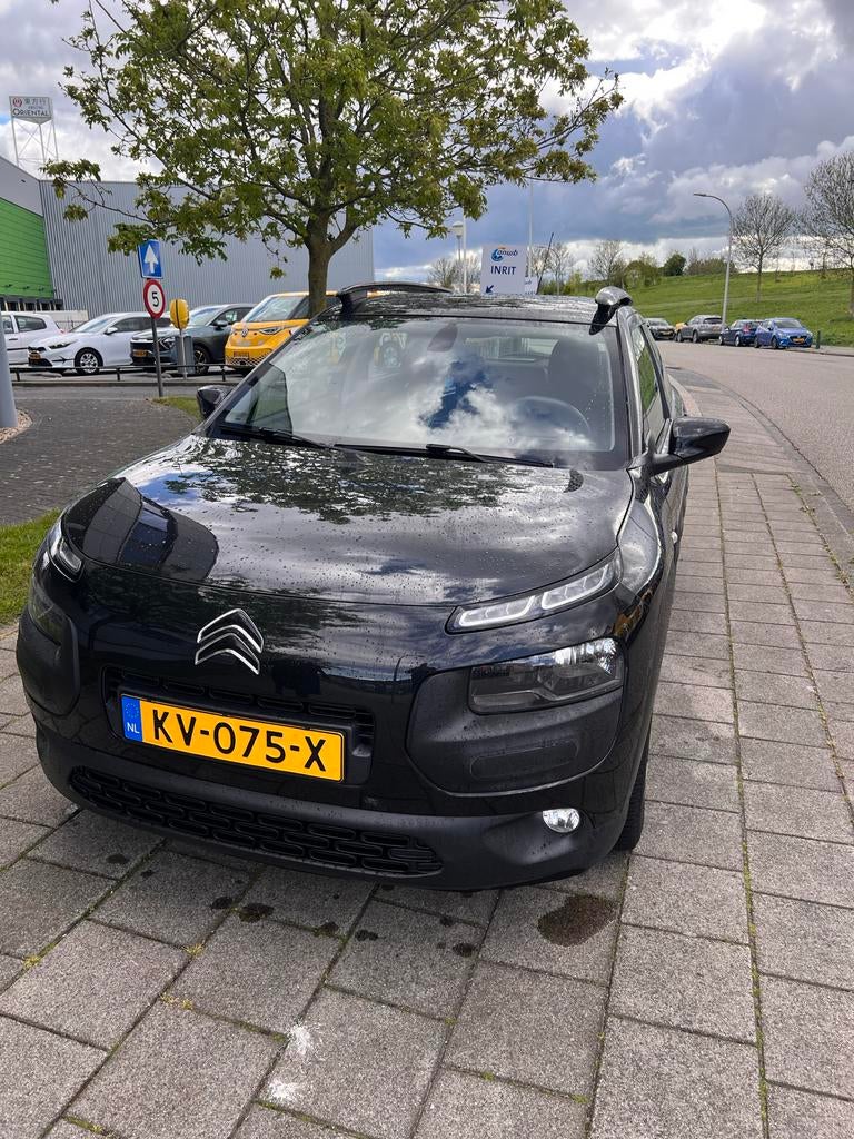 Citroën C4 Cactus 1.2 VTI 82 2016 Zwart  139000 km, Auto's, Voorwielaandrijving, 31 €/maand, 1199 cc, Zwart