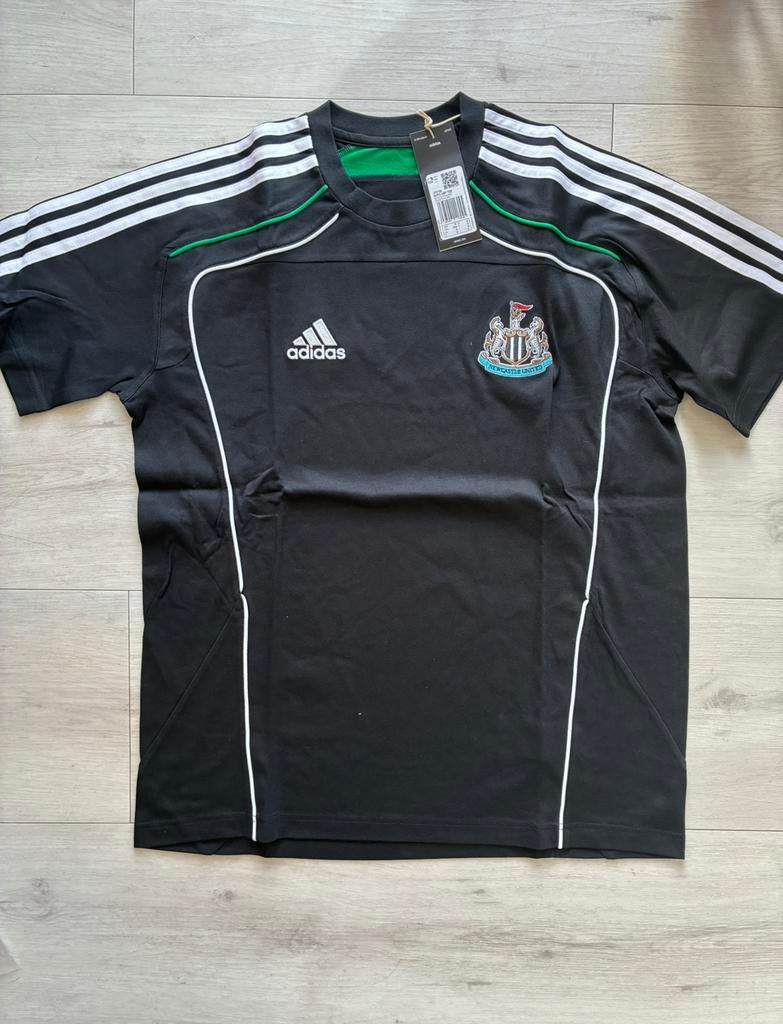 Newcastle United FC Urban Purist (UBP) t-shirt maat M, Maat M, Ophalen of Verzenden, Zo goed als nieuw, Shirt