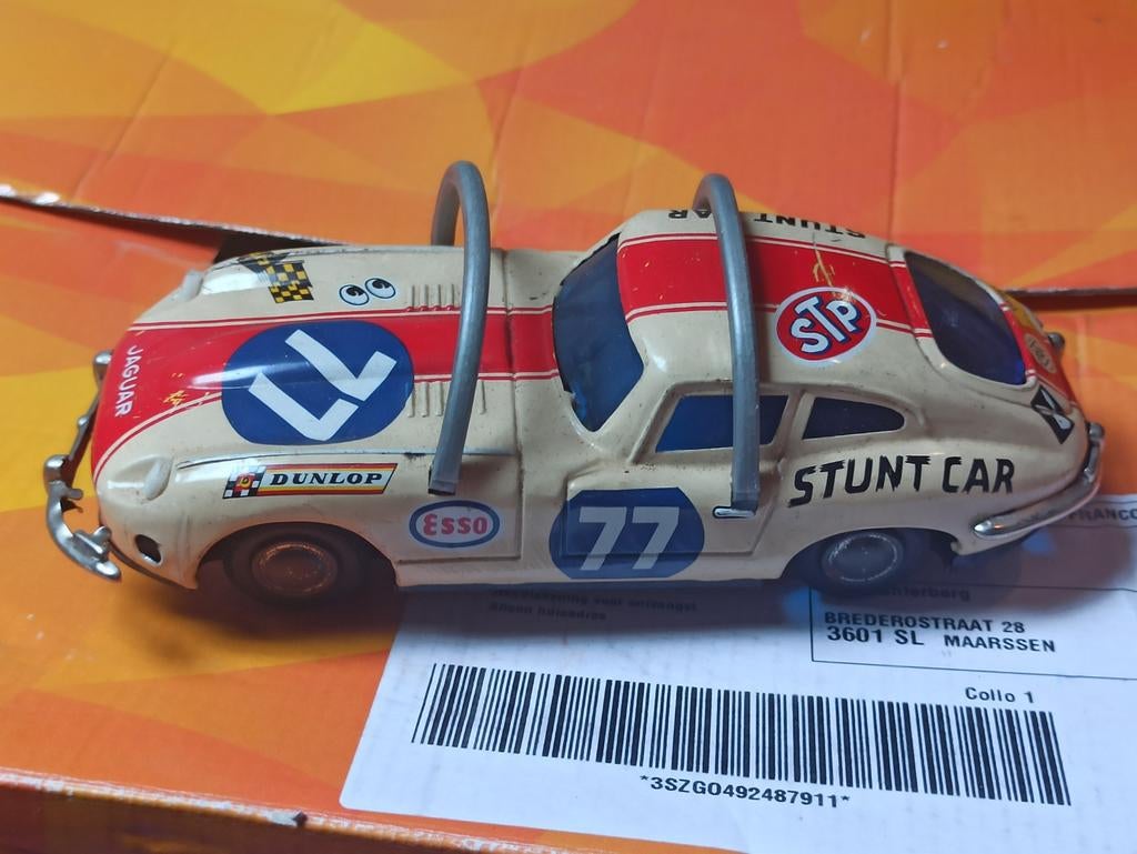 Stunt auto  Jaguar van merk modern toys uit de Jaren zestig, Antiek en Kunst, Antiek | Speelgoed, Ophalen of Verzenden