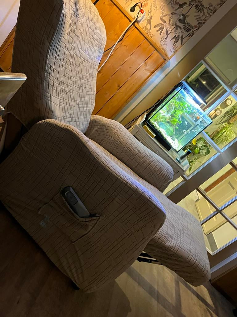 Comfortabele Relaxzetel voor Ultieme Ontspanning, Ophalen of Verzenden, Gebruikt, Stof, 75 tot 100 cm