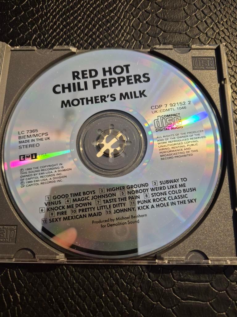 Red Hot Chili Peppers, Ophalen of Verzenden, Zo goed als nieuw, Poprock