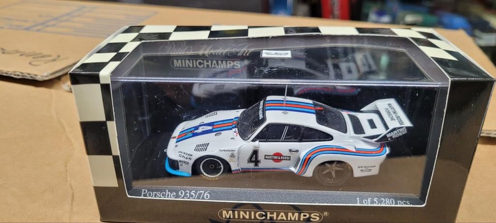 Minichamps Porsche 935/76 Martini 6th Watkins Glen 1976, Ophalen of Verzenden, Zo goed als nieuw, Auto, MiniChamps
