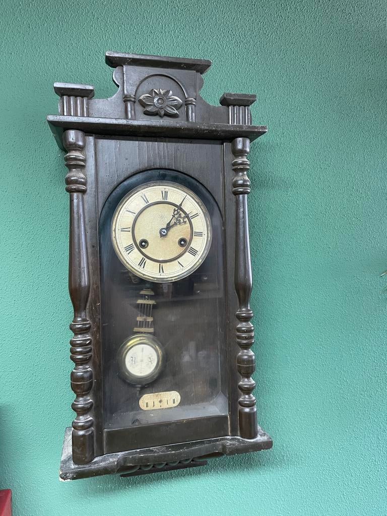 Junghans antieke klok, Ophalen