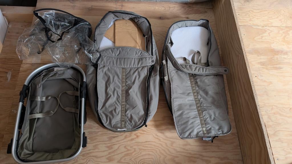 Joolz Day 2/3 accessoires: reiswiegen en regenhoes, Kinderen en Baby's, Kinderwagens en Combinaties, Gebruikt, Ophalen of Verzenden