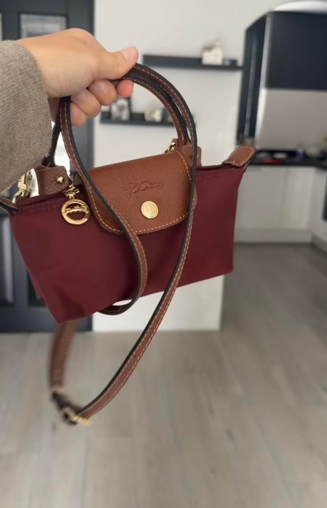 Longchamp tas, Sieraden, Tassen en Uiterlijk, Tassen | Damestassen, Ophalen, Zo goed als nieuw, Handtas