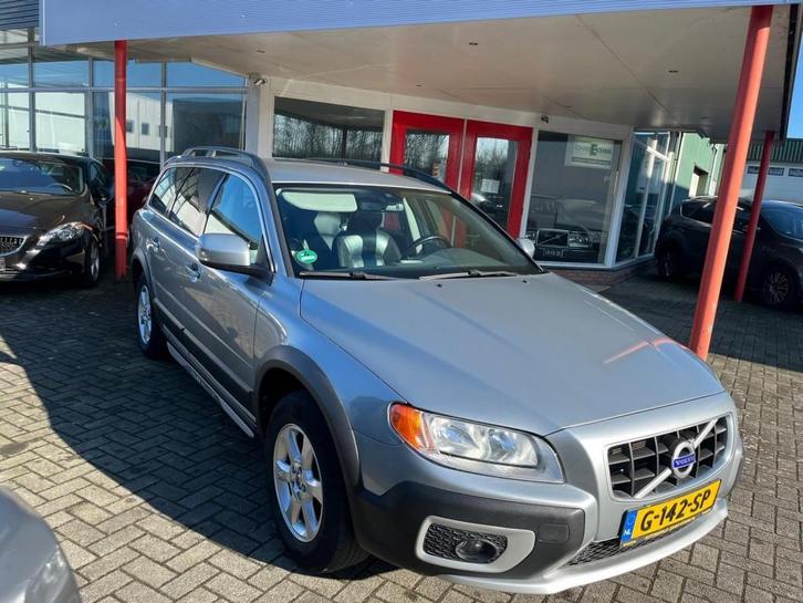 Volvo XC70 2.4 176PK Momentum Trekhaak/Bluethooth/Navigatie, Auto's, Volvo, Bedrijf, XC70, ABS, Airbags, Alarm, Bluetooth, Boordcomputer