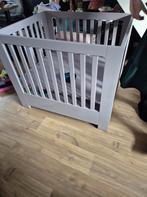 Handgeschilderde box met lade en gouden knopjes, Kinderen en Baby's, Boxen, Ophalen of Verzenden, Gebruikt, Vierkant, Lade