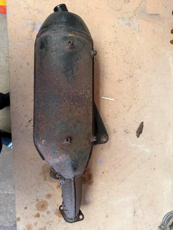 Gilera runner sm06 uitlaat 125cc 180cc, Motoren, Tuning en Styling, Ophalen of Verzenden