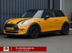 MINI Mini 1.5 Cooper Business (bj 2015), Voorwielaandrijving, Gebruikt, Overige kleuren, 4 stoelen