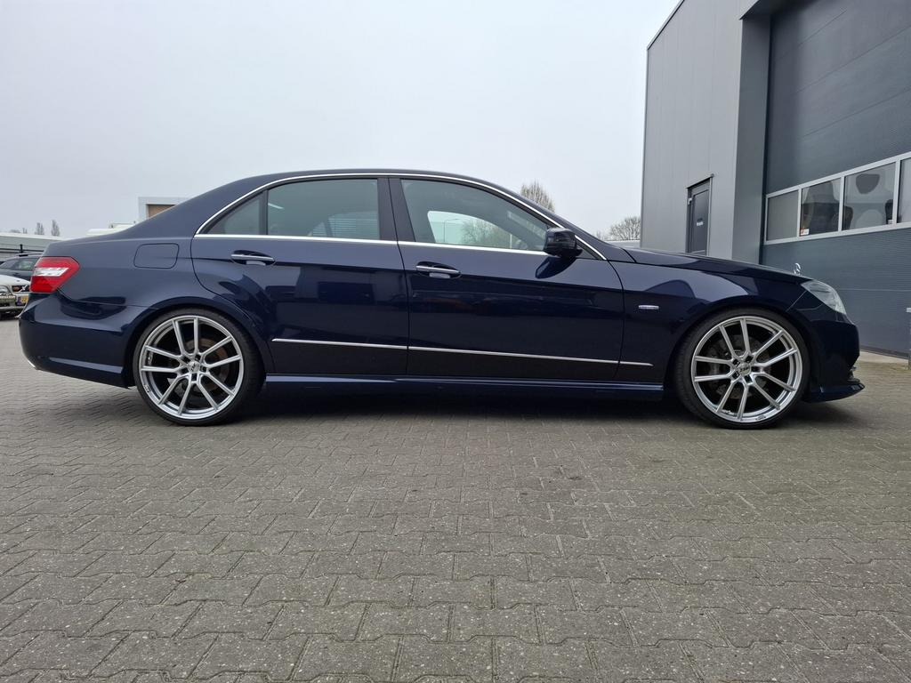 Mercedes-Benz E-Klasse E350 4MATIC BE Aut. 2012 Blauw, Automaat, Beige, Blauw, 1725 kg