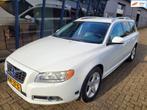 Volvo V70 2.5FT Summum 230PK LEER / ECC / PDC / YOUNGTIMER, Auto's, Volvo, Gebruikt, Zwart, Handgeschakeld, Onderhoudsboekje