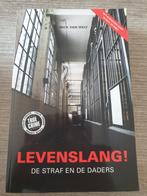 Levenslang! De Straf en de Daders - Mick van Wely, Ophalen of Verzenden, Gelezen, Mick van Wely