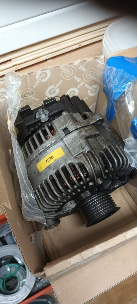 Dynamo BMW 6 serie E63, Ophalen of Verzenden