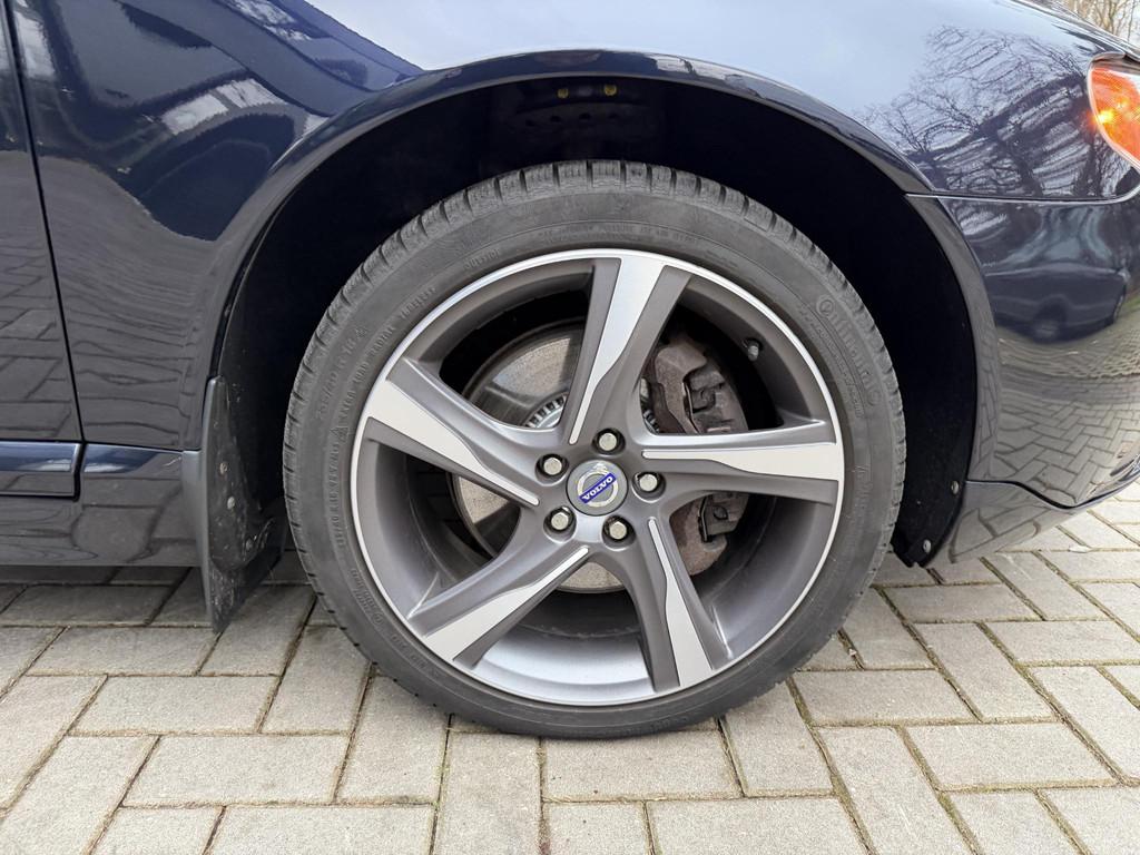 Volvo V70 2.5T Momentum, Auto's, Voorwielaandrijving, Stof, Gebruikt, Blauw