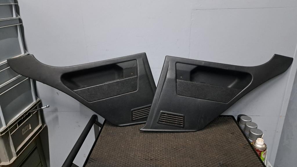 Achterpanelen Peugeot 205 GTI zwart, Auto-onderdelen, Ophalen, Peugeot