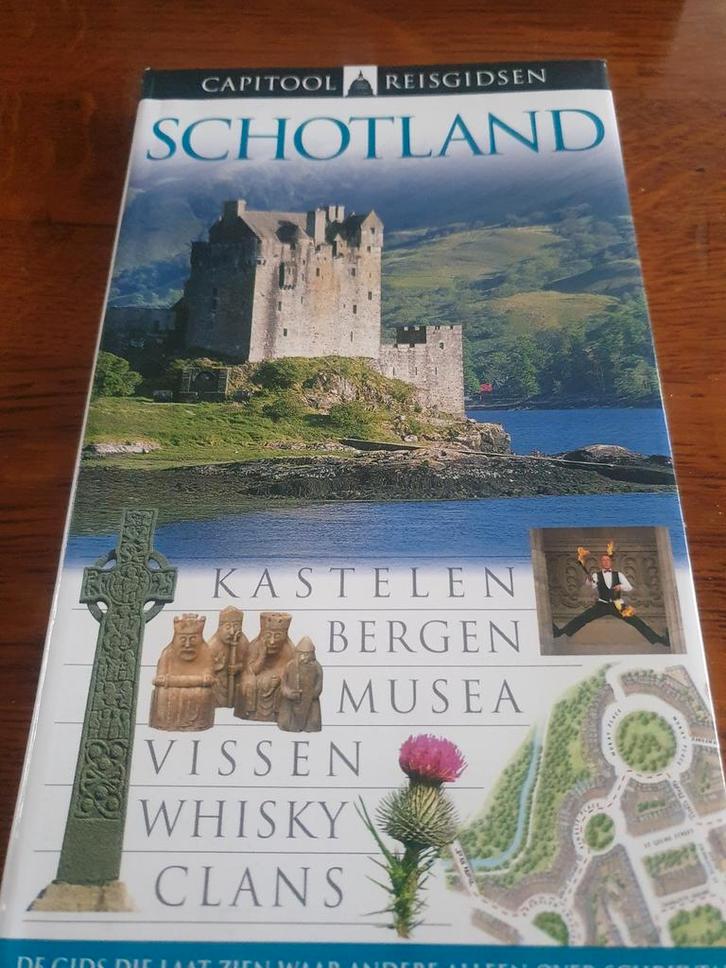 Capitool Reisgids Schotland; Kastelen, Whisky & Clans, Boeken, Reisgidsen, Zo goed als nieuw, Reisgids of -boek, Europa, Capitool