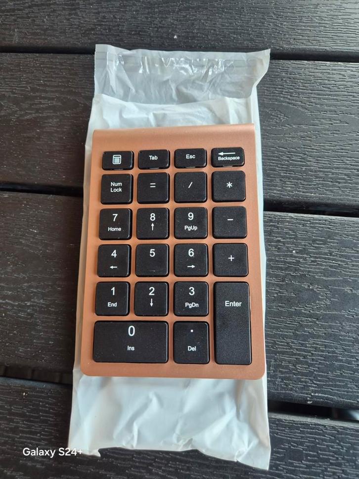 Draadloos Numeriek Toetsenbord, Computers en Software, Toetsenborden, Nieuw, Ophalen of Verzenden