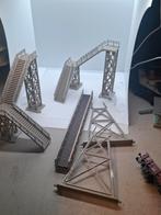 Loopbrug met pijlers in ho, Gebruikt, Brug, Tunnel of Gebouw, Ophalen of Verzenden, Fleischmann