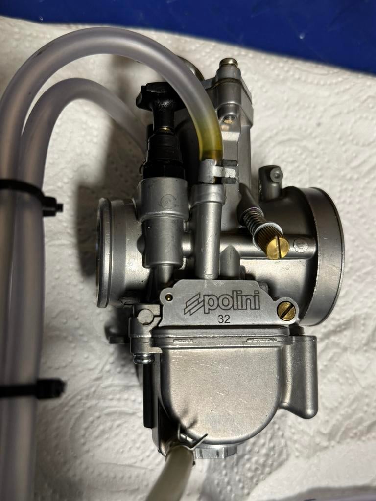 Polini pwk 32 carburateur met olie en vacuüm aansluiting, Verzenden, Gebruikt