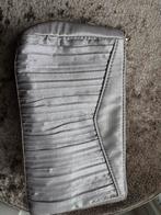 Bvlgari toilettasje/make-up tasje Emirates, Ophalen of Verzenden, Zo goed als nieuw, Grijs, Dame